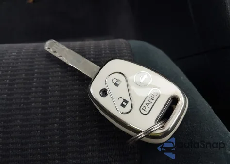 2003 Honda Accord 2.4 Lx from USA, damaged, VIN 1HGCM563X3A033880